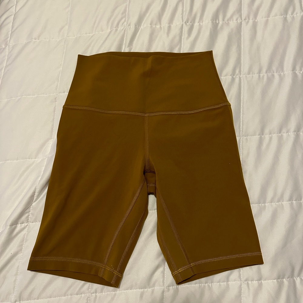 Lululemon biker shorts 6 inch